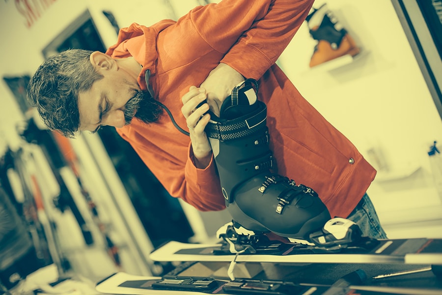 Get only the best service. If needed, we outfit our customers with rental equipment as well as provide skipasses on arrival.