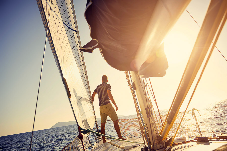 Discover the blue lagoons and magical shores of New Caledonia on your private sailing boat.