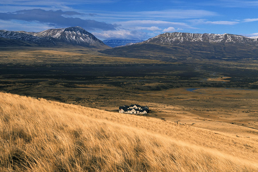 Stay in lodges and inns that capture all of the remoteness and all of the charm of Chile and Argentina.