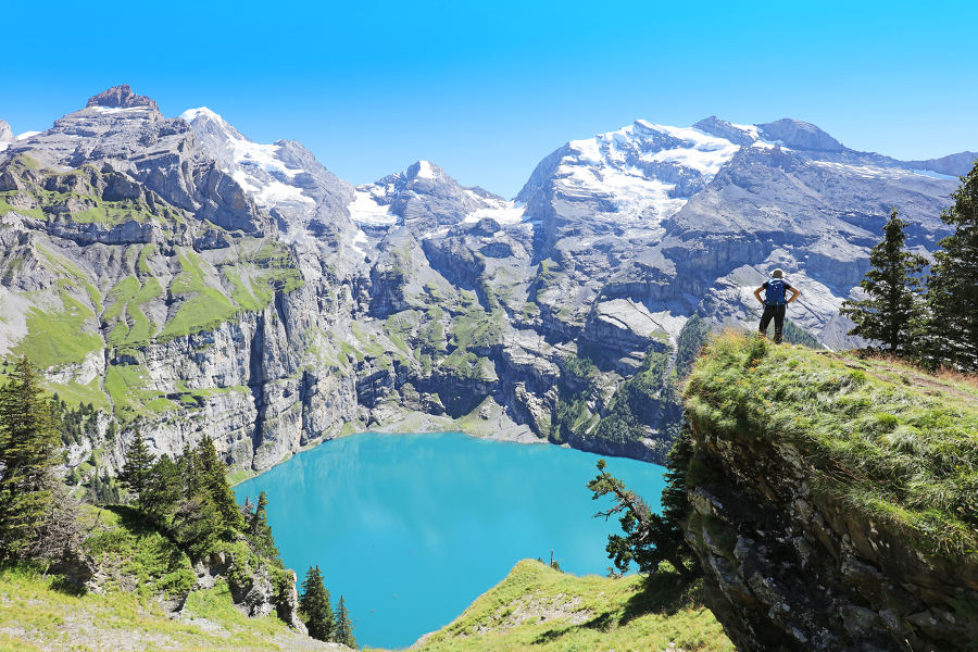 Stop overnight at small villages where you will have the opportunity to hike in magical trails that cover enchanted valleys.