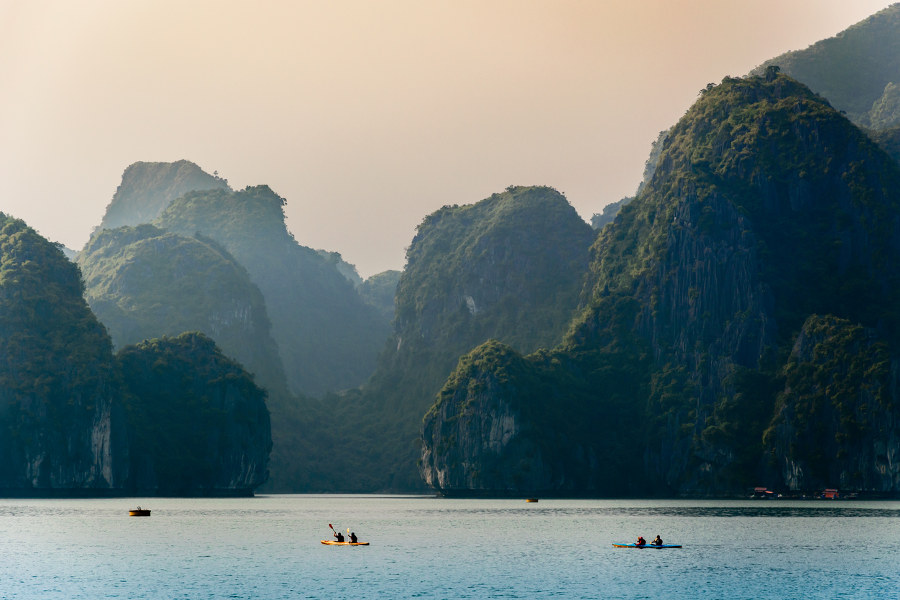 Kayak in the waters of Halong Bay and visit the fishermen of Cat Ba Island. See the fishermen set out at dusk and follow them for the evening catch.