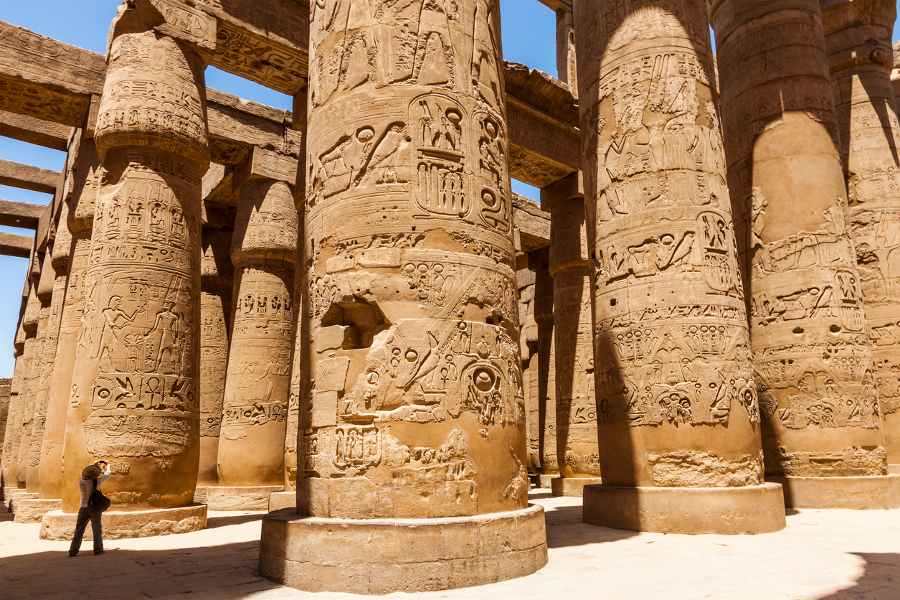 Enjoy the sites around Luxor away from the crowds. Our guides know of the best times to visit.