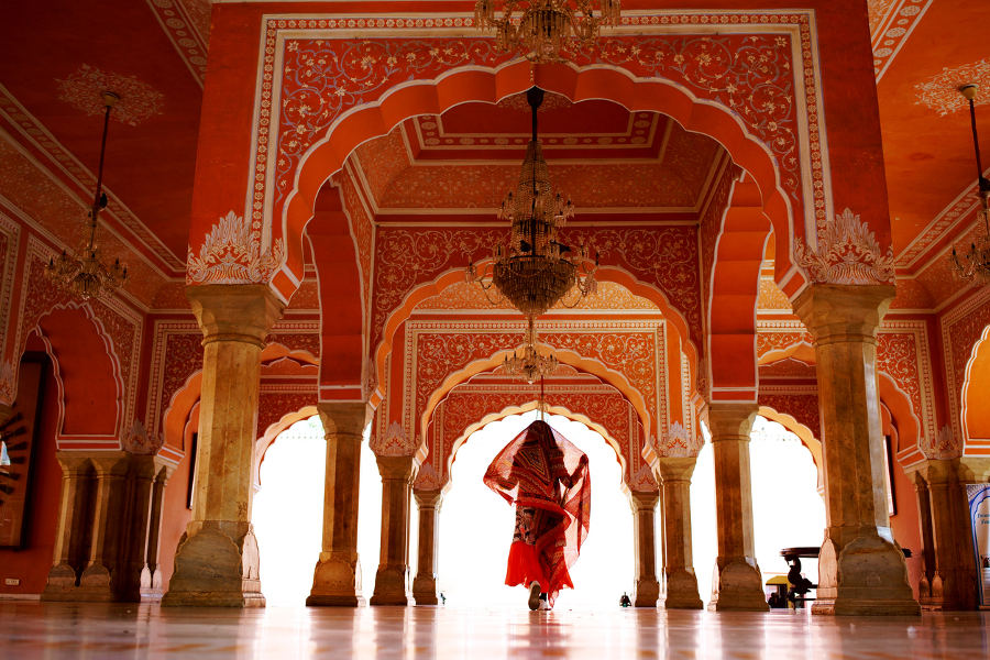 Dine like a Raja in a Haveli mansion in Jaipur and access restricted areas of the palaces.