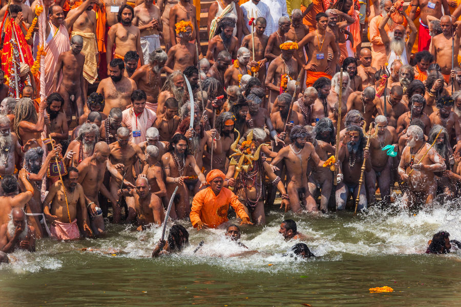 Experience the spiritual wealth of the Ardh Kumbh Mela not just as a spectator, but rather gain insights and go as deep as you wish.