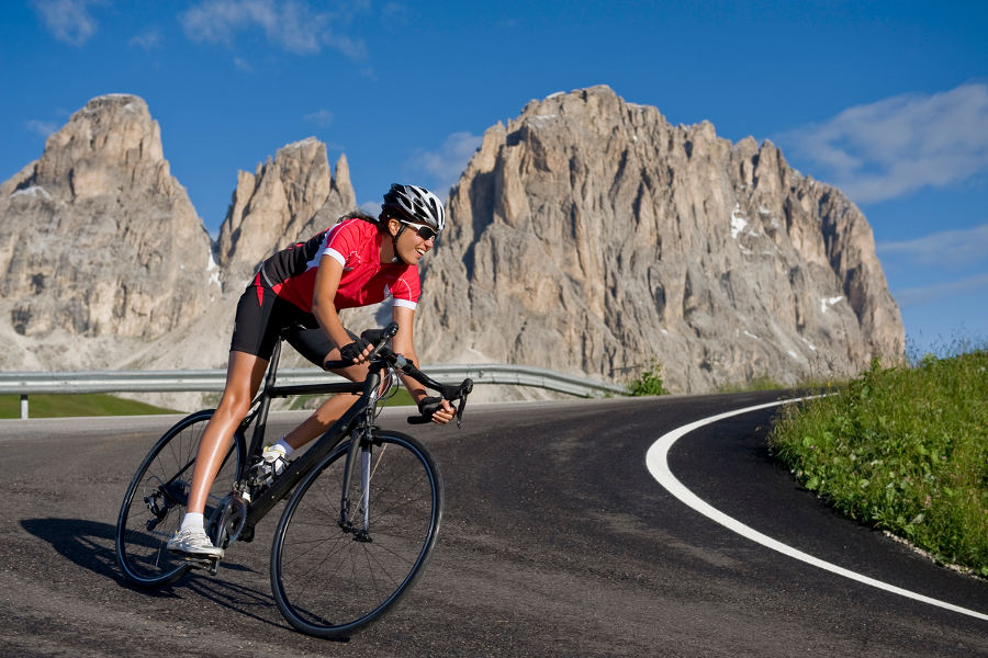 There is nothing like a summer in the mountains to rejuvenate the soul. Link your trail running experience with all that the Dolomites have to offer.