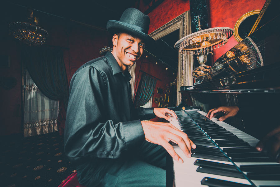 Explore New Orleans’ vibrant jazz scene alongside a musicologist.