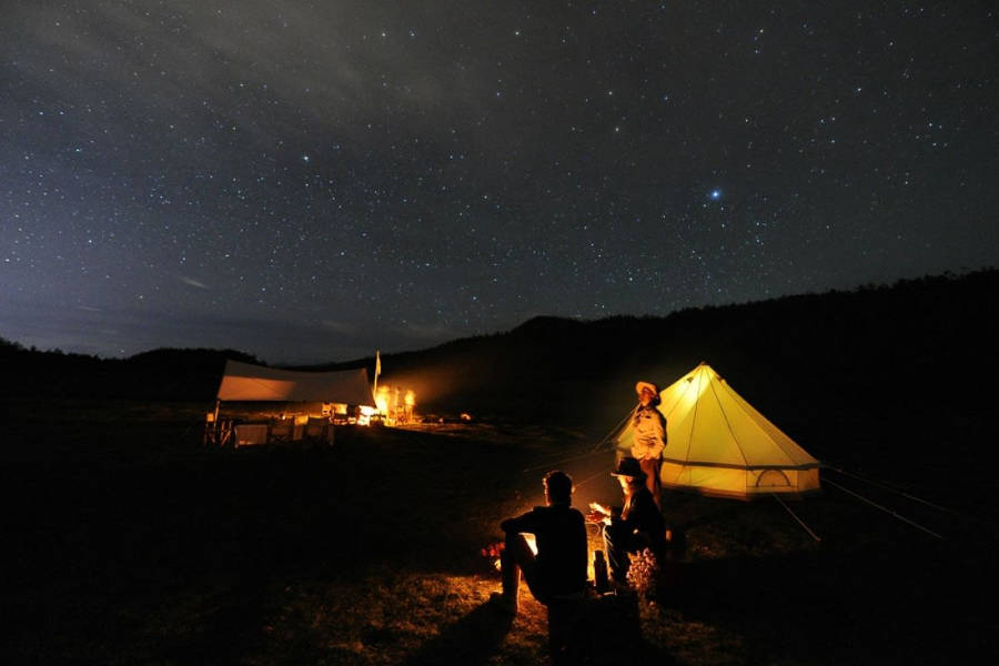 Enjoy the star-studded sky from luxurious tents that revive the glamour of golden-age camping.