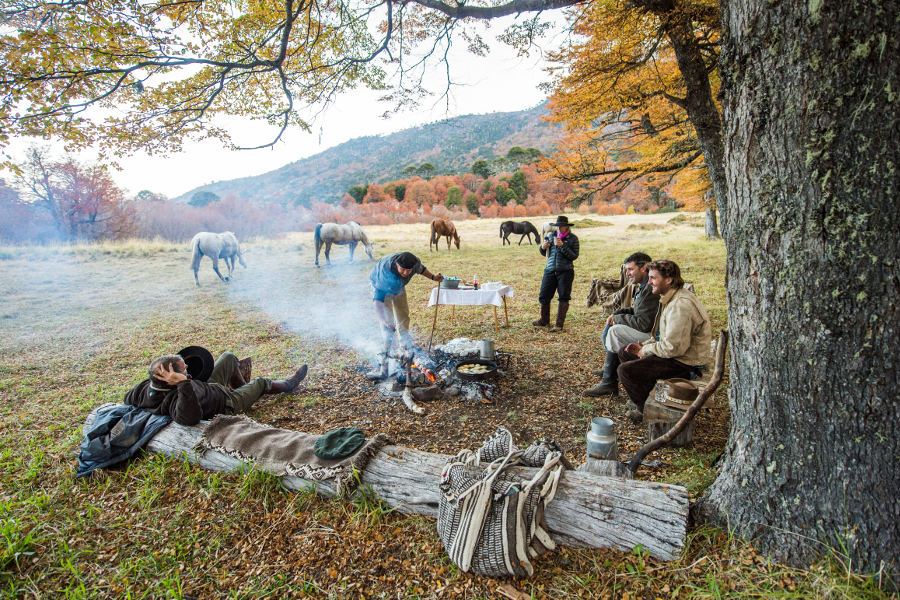 Enjoy the expertise of local gauchos and the hospitality of the owners of the ranch.
