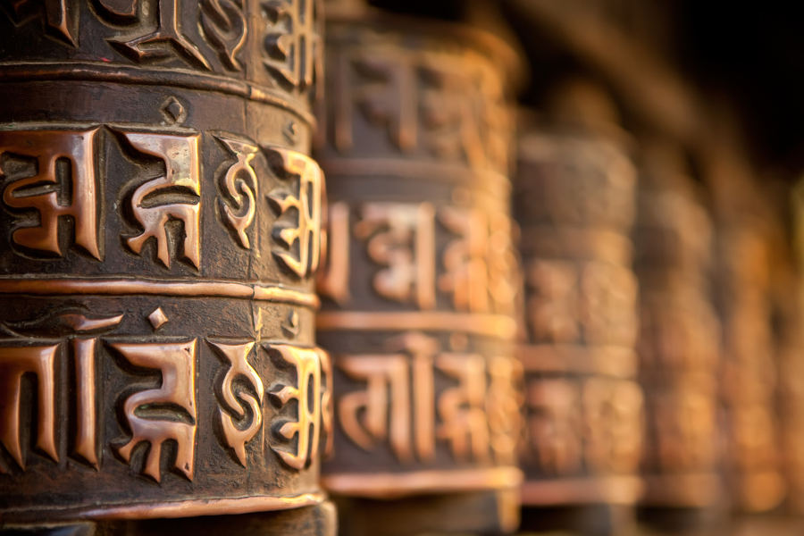 See the prayer wheels turn, and listen to the sutras, as you walk along the pilgrim’s road of Barkhor.