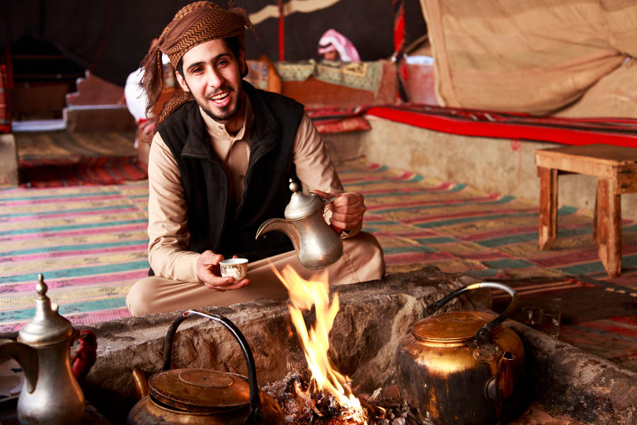Interact closely with the Bedouin and local Jordanians. Learn about their ancient customs and listen to their stories under the stars, with a warm glass of tea to fend off the desert chill.