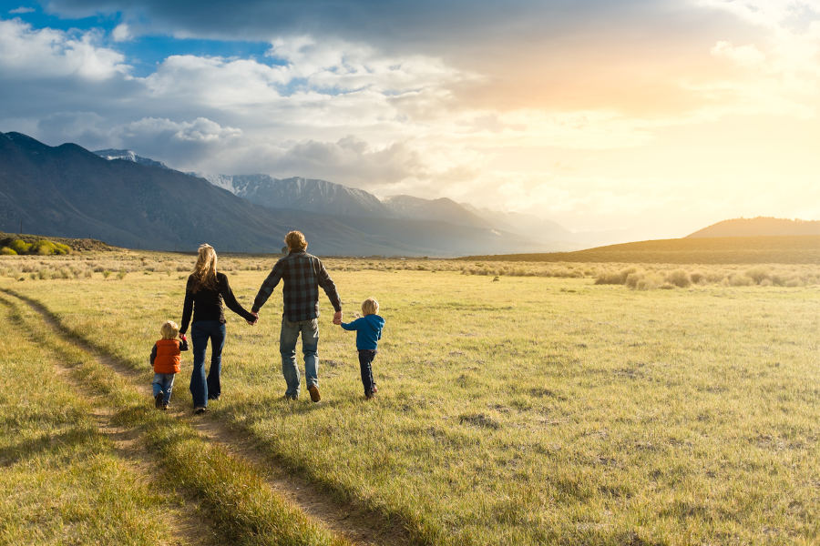 Enjoy activities tailored for families: cycle across the Golden Gate, ride a horse in sight of the towering Giant Sequoias, and explore at your leisure.