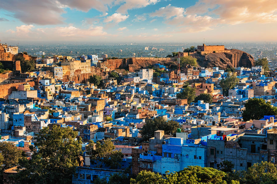 Explore the Blue City at your leisure. From an ideally situated Haveli within Jodhpur, you will be free to discover the magic of India.