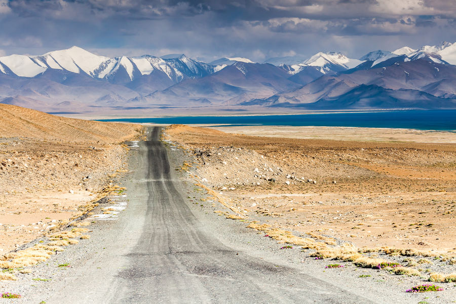 Embark in a journey that covers an entire region and lets you enjoy the wonders of the silk road fully.