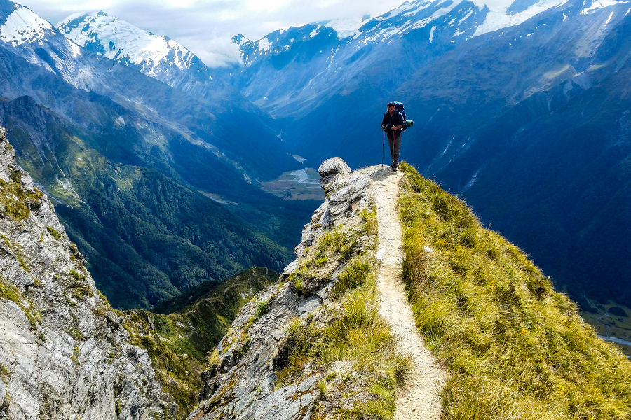 Expert guides will join you on the trail and adapt to your wishes to tailor your perfect hiking experience.