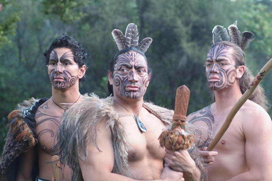 Experience the power of Māori culture and spend time with some of their best artists, community leaders and chefs.