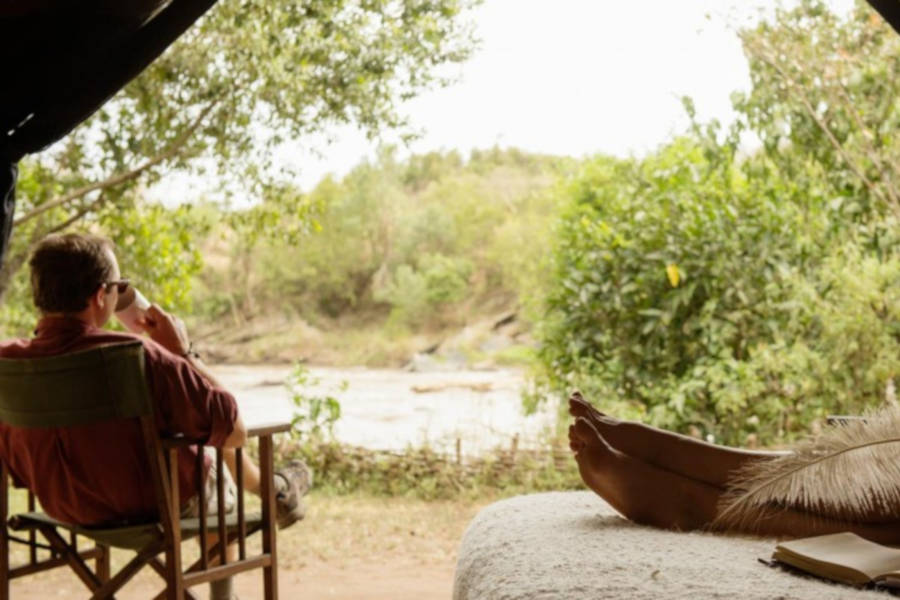Stay at the heart of the Masai Mara and the Serengeti