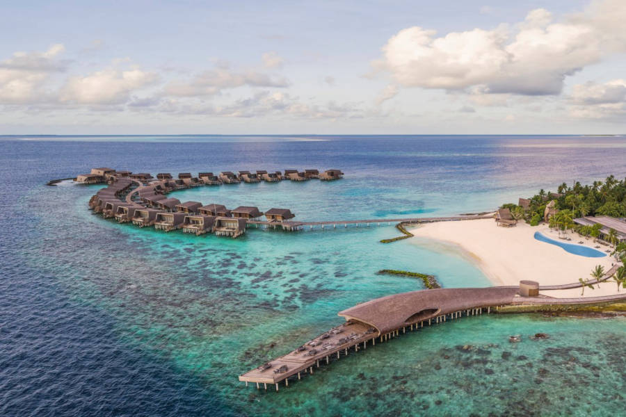 Fall in love with St Regis's Overwater Villas