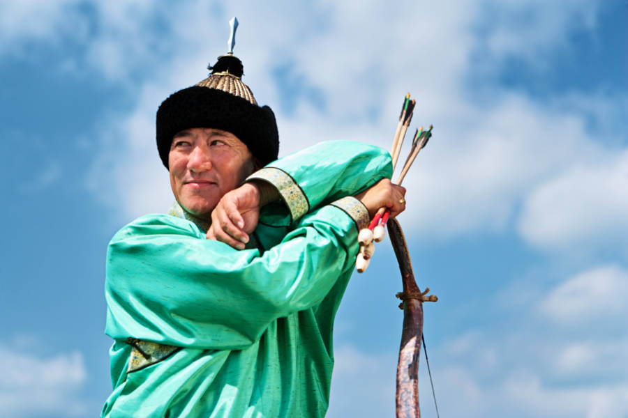 From traditional archery to horseback riding in the wild hills, your days will be full of epic activities or contemplative rest: it’s your choice!