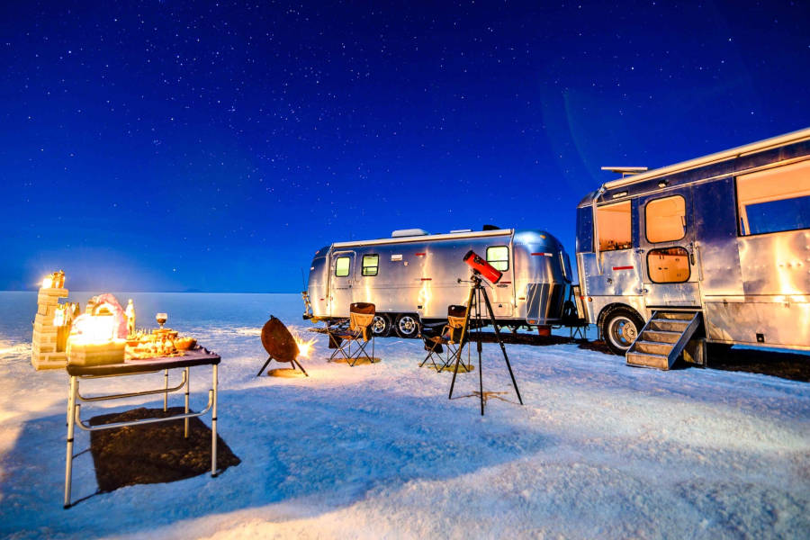 Go glamping in Salar de Uyuni and experience this most surreal place in a personal and intimate setting.